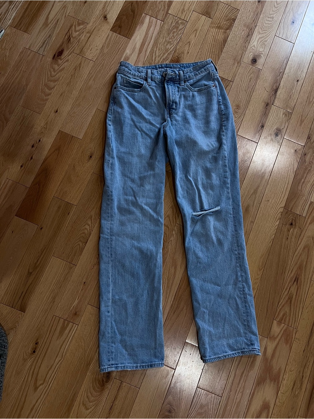 Old Navy Light Blue Straight-Leg Women's Jeans